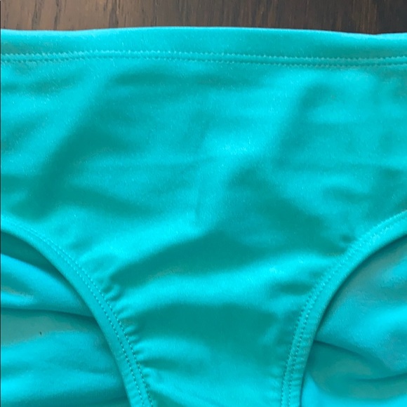 Raisins Bikini Bottom - Picture 5 of 5